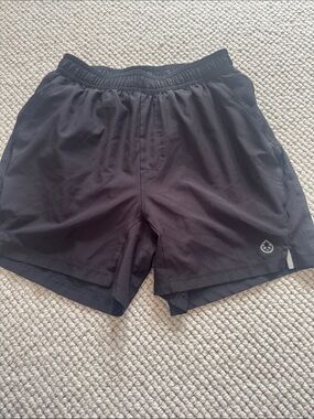 Men's Black Performance Athletic Shorts with Dual-Layer Design